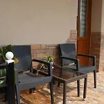 게스트하우스 Nestly 4*