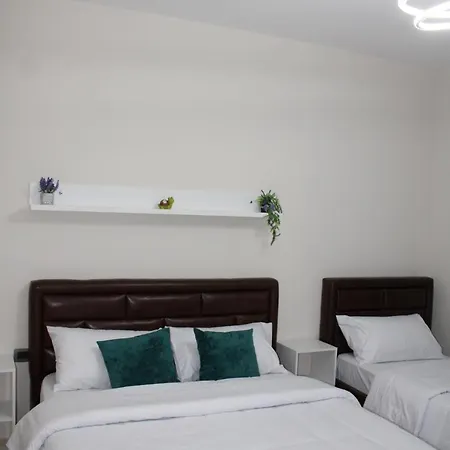 Nestly Casa de hóspedes 4*