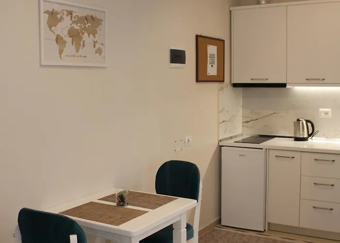 Guest house Nestly 3*